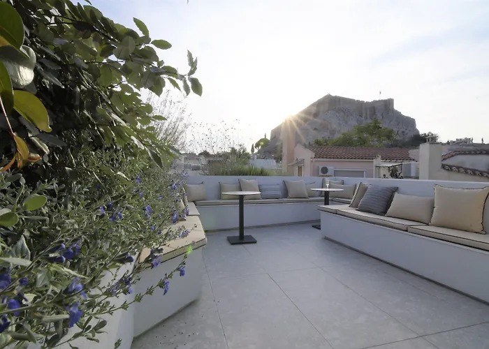 Cityzoe Suites